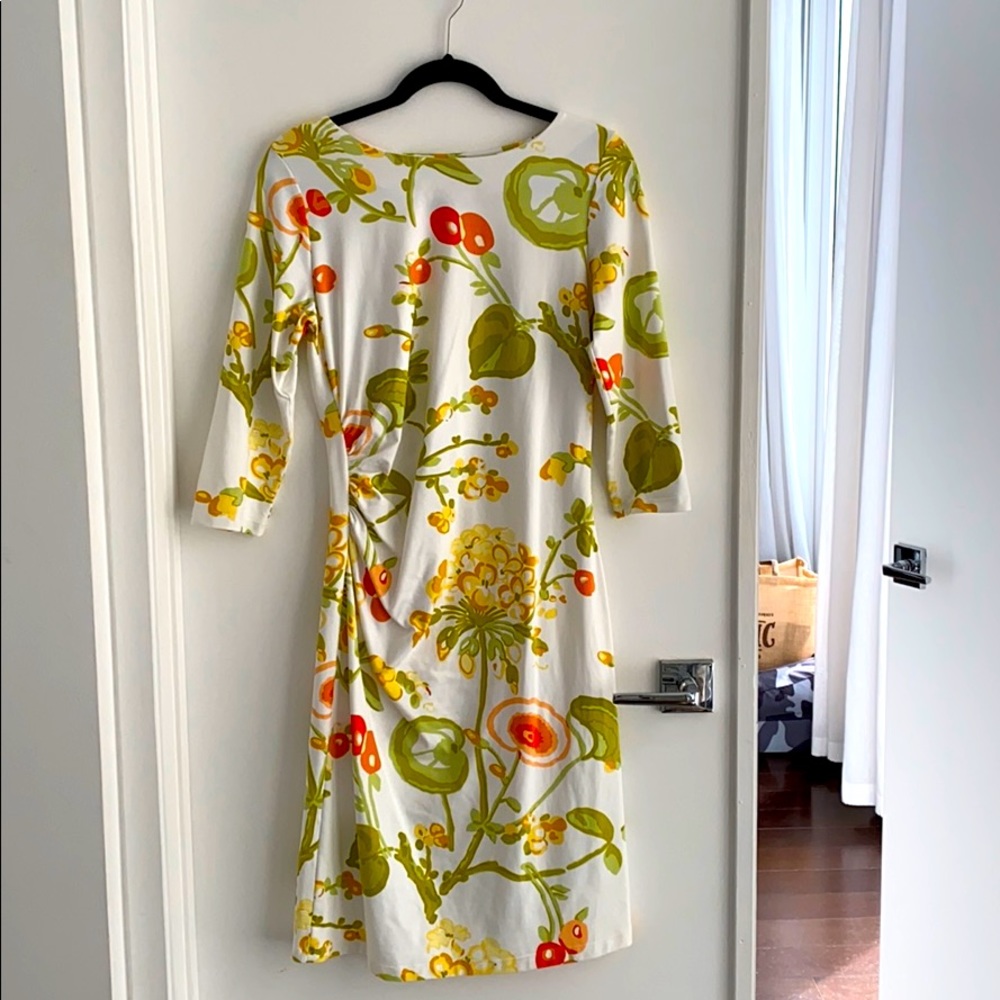 J McLaughlin size M knee length dress